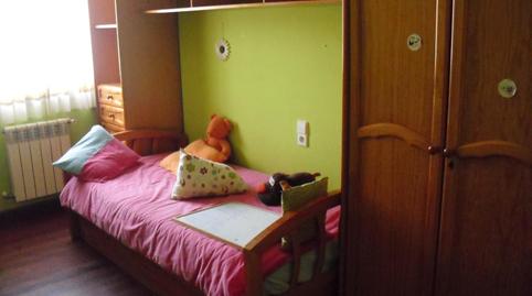 Foto 3 de Apartament de lloguer a O Feal - Xubia, Narón