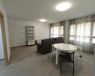 Sala d'estar de Apartament de lloguer en  Lleida Capital amb Aire condicionat, Calefacció i Moblat
