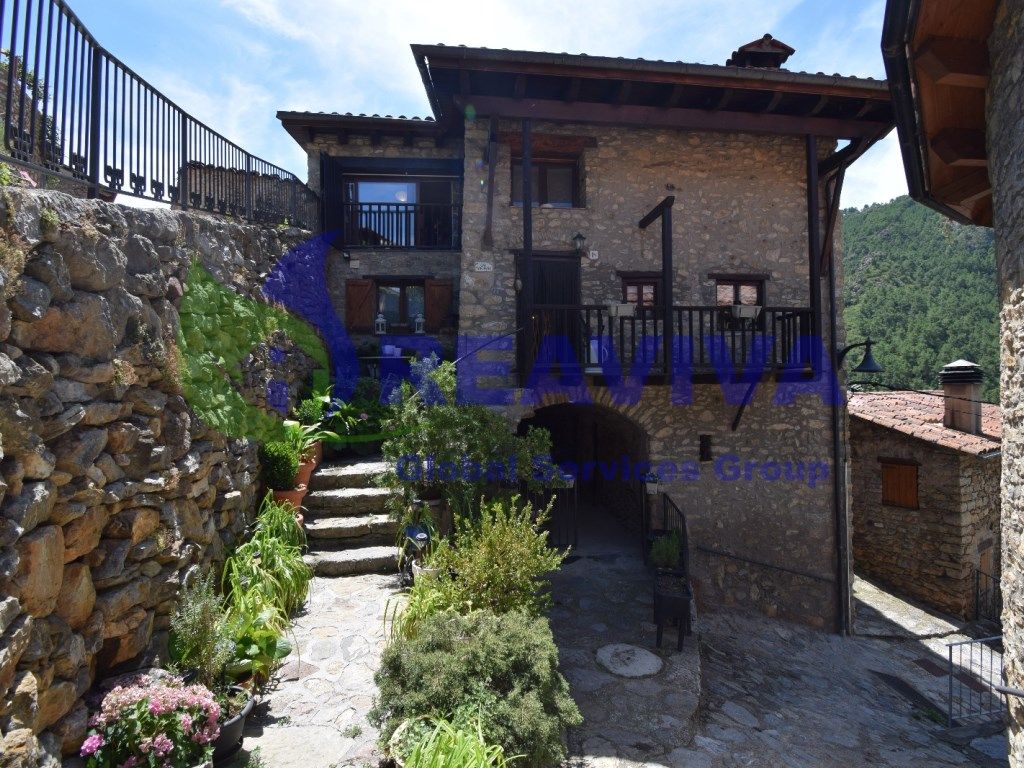 Exterior view of House or chalet for sale in Arsèguel  with Terrace, Storage room and Balcony