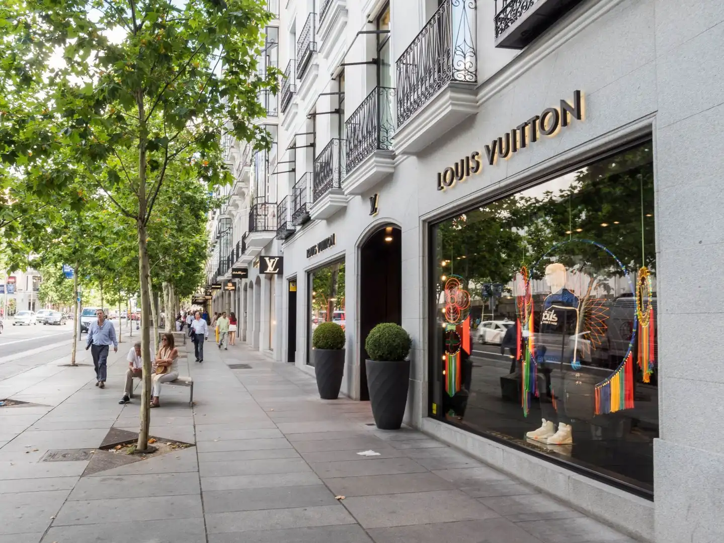 Exterior view of Commercial properties for sale in Madrid  with Furnished