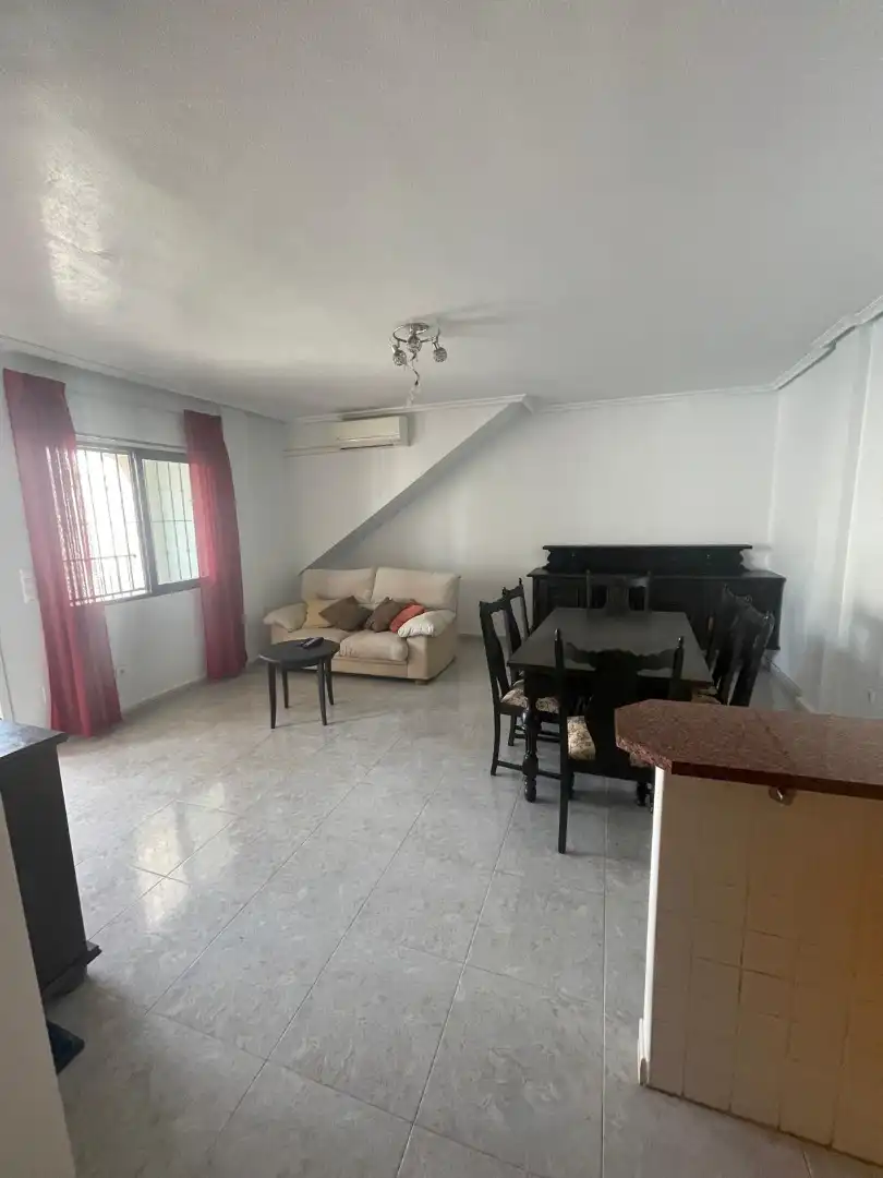 Sala de estar de Planta baja en venta en Daya Vieja con Aire acondicionado, Terraza y Amueblado