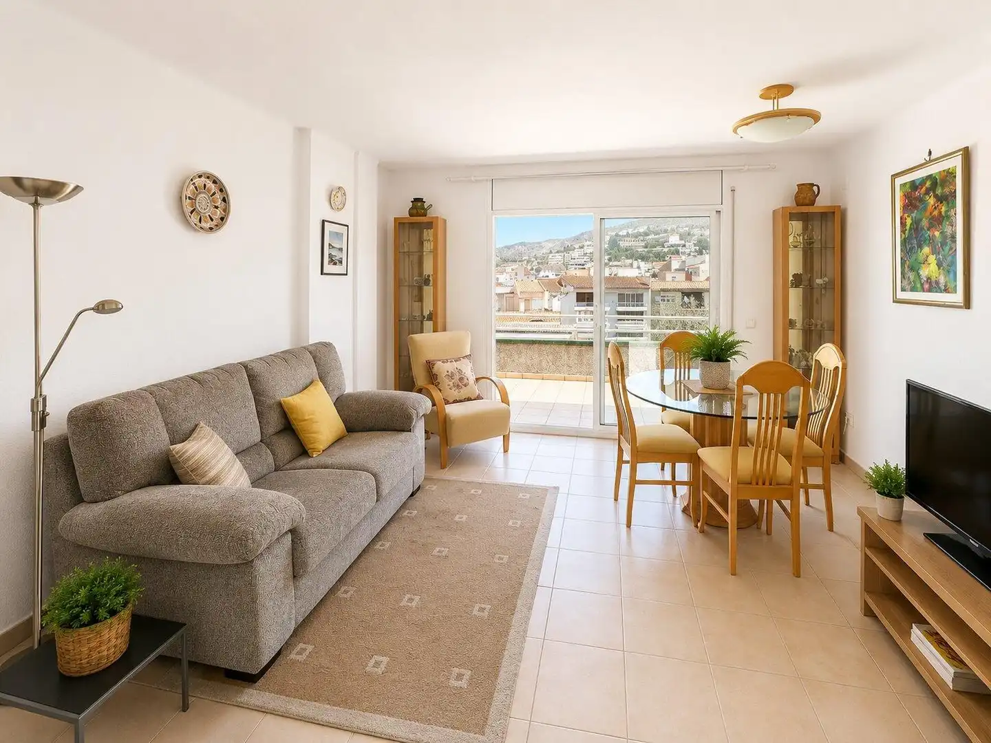 Wohnzimmer von Dachboden zum Verkauf in Roses mit Terrasse, Möbliert und Balkon
