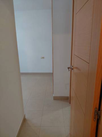 Piso en Venta en Calle del Río Seco en Los Rios