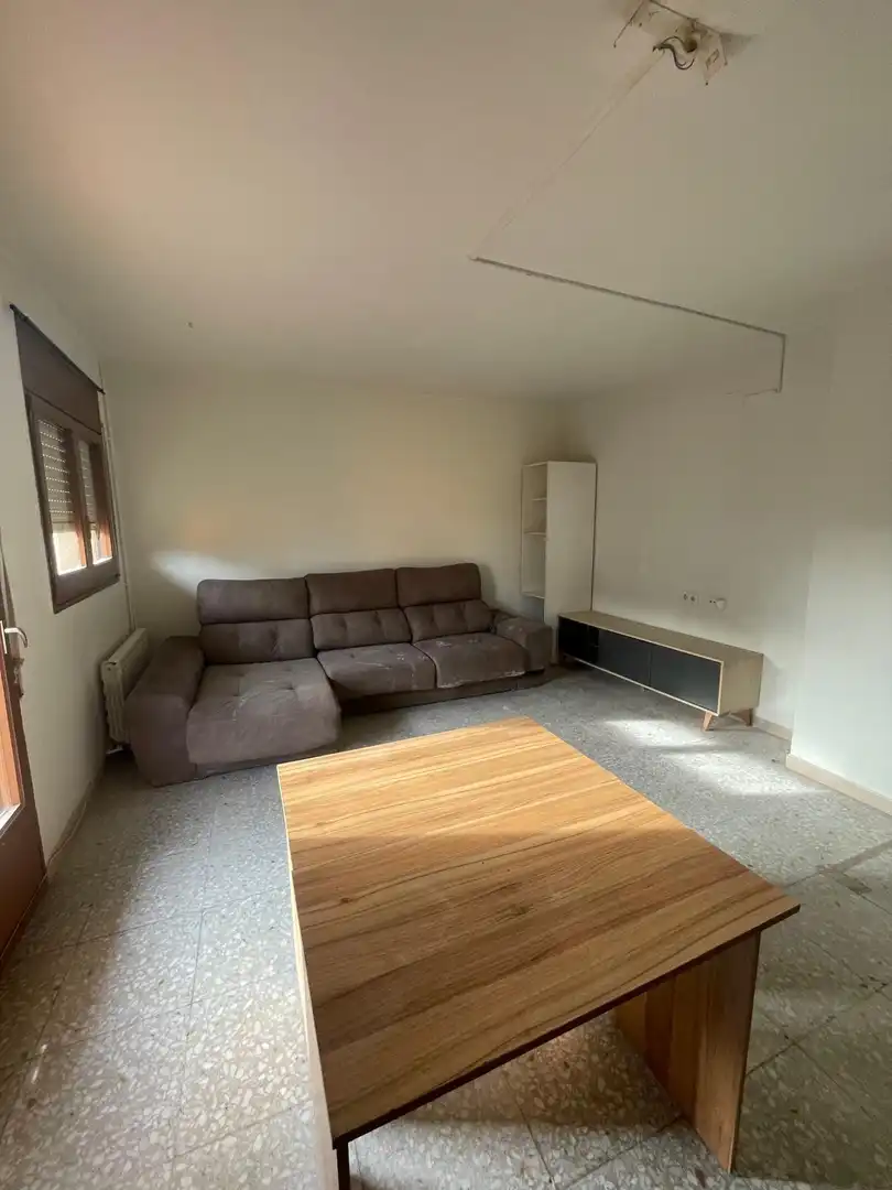 Sala de estar de Piso en venta en Manlleu con Calefacción y Balcón