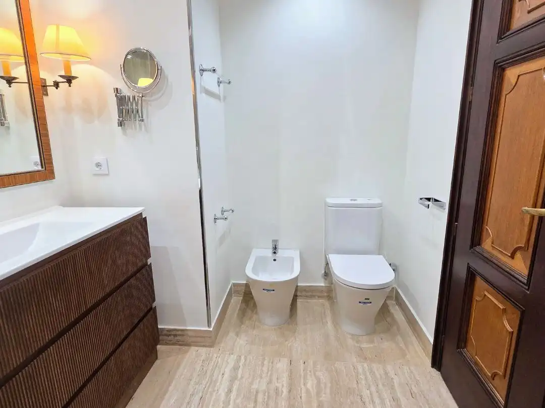 Baño de Piso de alquiler en Retiro