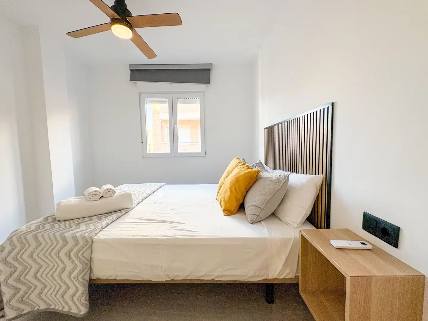 Schlafzimmer von Wohnung zum Verkauf in Torrevieja mit Klimaanlage, Heizung und Terrasse