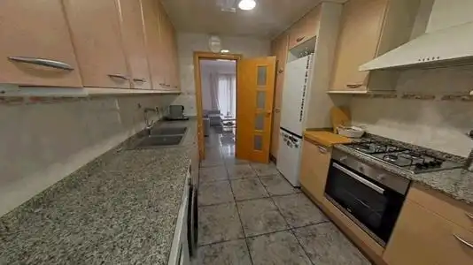 Cuina de Pis en venda en Santa Perpètua de Mogoda amb Calefacció, Terrassa i Balcó
