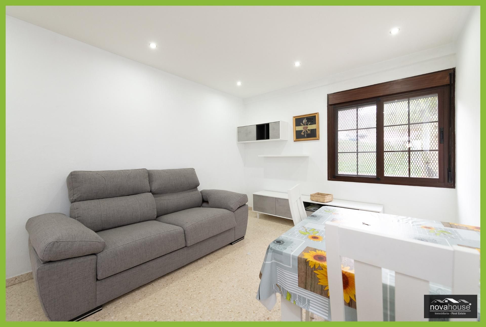 Sala d'estar de Pis en venda en Antequera amb Aire condicionat, Calefacció i Traster