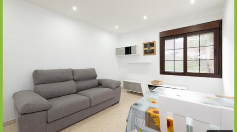 Foto 2 de Piso en venta en Avenida Miguel Palomo, Zona de la Vega, Antequera