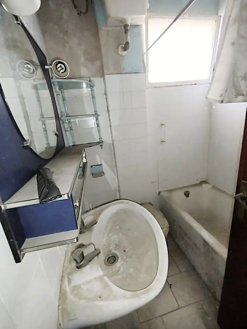 Bathroom of Flat for sale in Sevilla  with Terrace