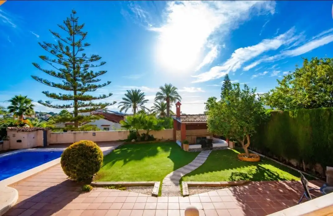 Exterior view of Houses for sale in Calpe / Calp  with Air Conditioner, Heating and Private garden