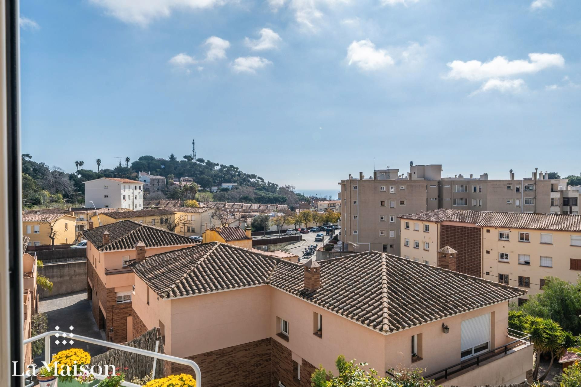 Vista exterior de Casa adosada en venta en Sant Andreu de Llavaneres con Aire acondicionado, Calefacción y Jardín privado