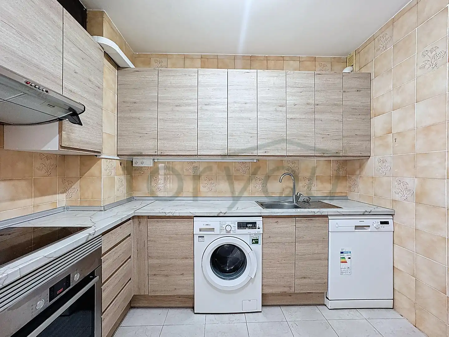 Piso con terraza en venta en Avenida PEREZ GALDOS, imagen 28