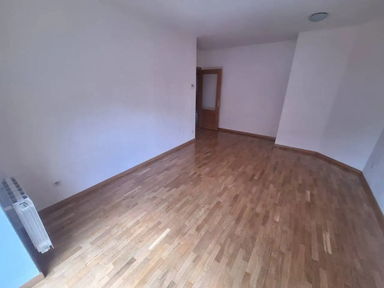 Wohnung zum Verkauf in Fuenlabrada mit Heizung, Parkett und Abstellraum