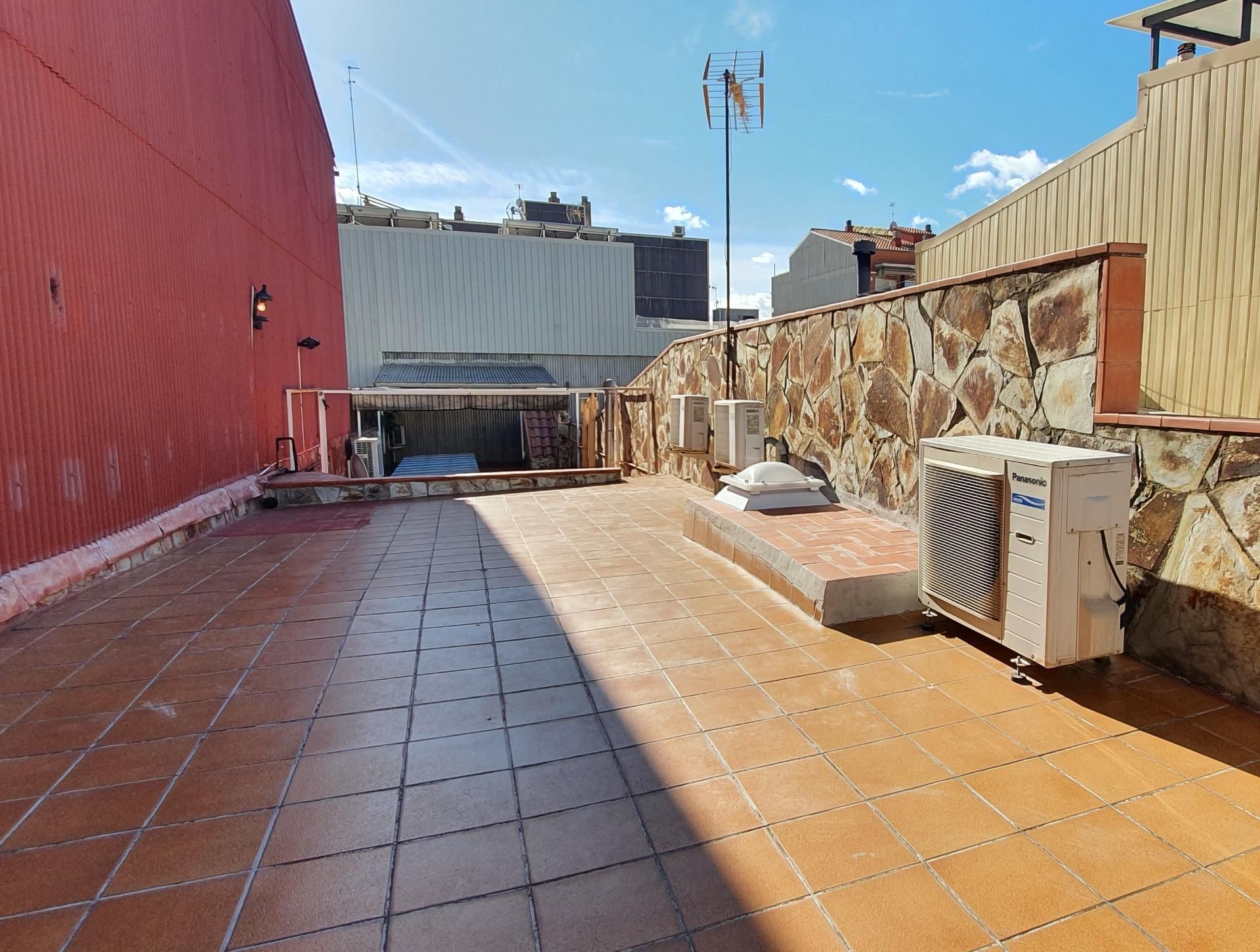 Terrace of House or chalet for sale in Sabadell  with Air Conditioner, Heating and Terrace