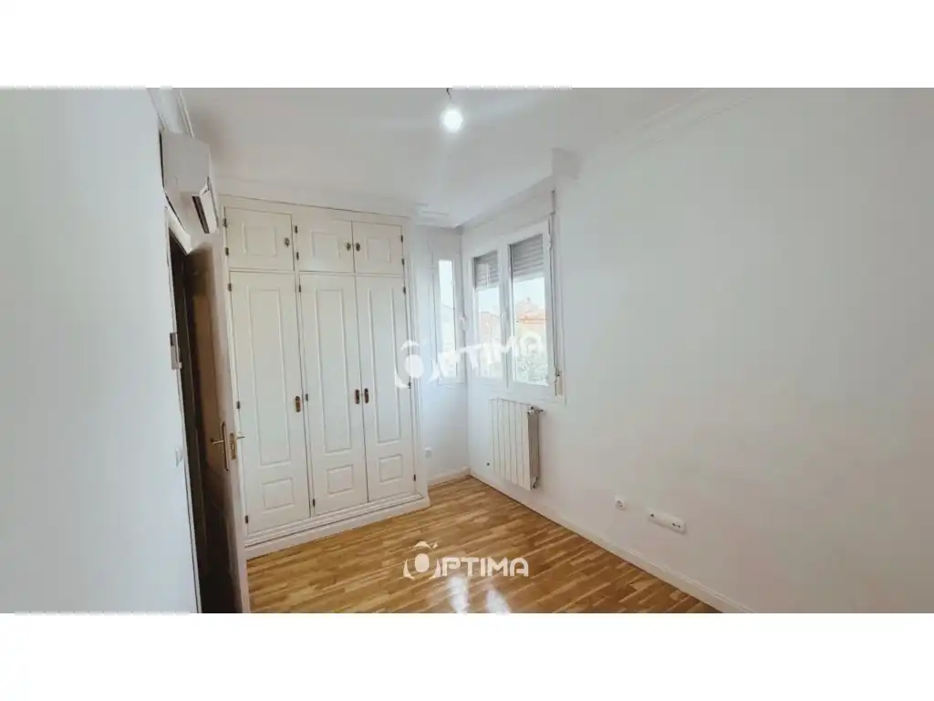 Habitación de Casa o chalet en venta en Madrid