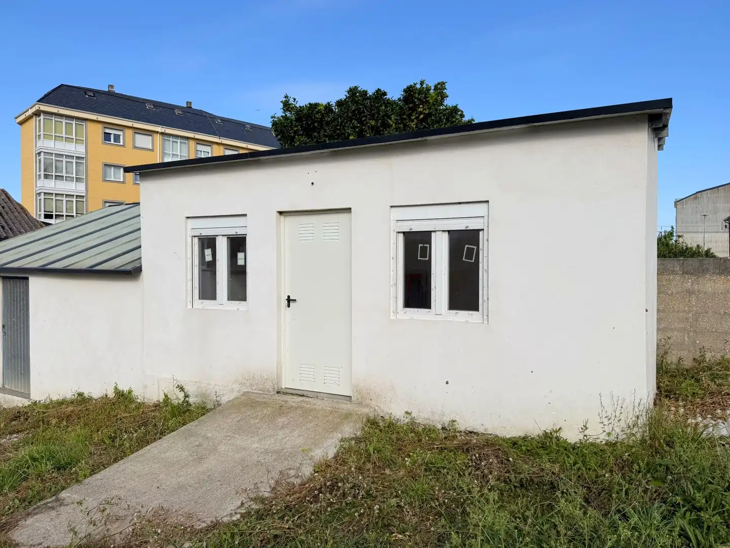 Vista exterior de Casa o xalet en venda en Foz amb Calefacció, Jardí privat i Terrassa