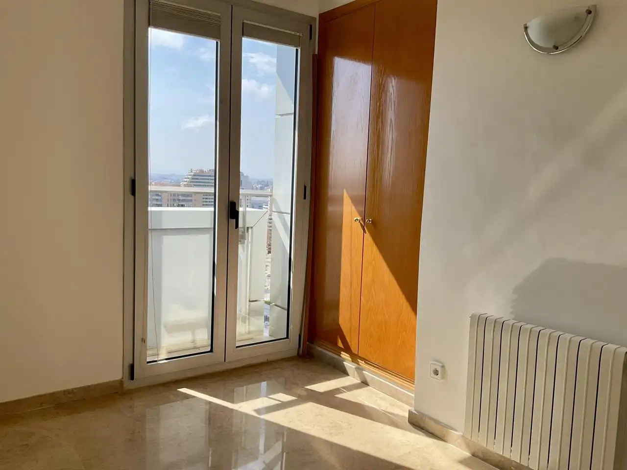 Flat for rent in De França, 2, Penya - Roja - Avda. Francia