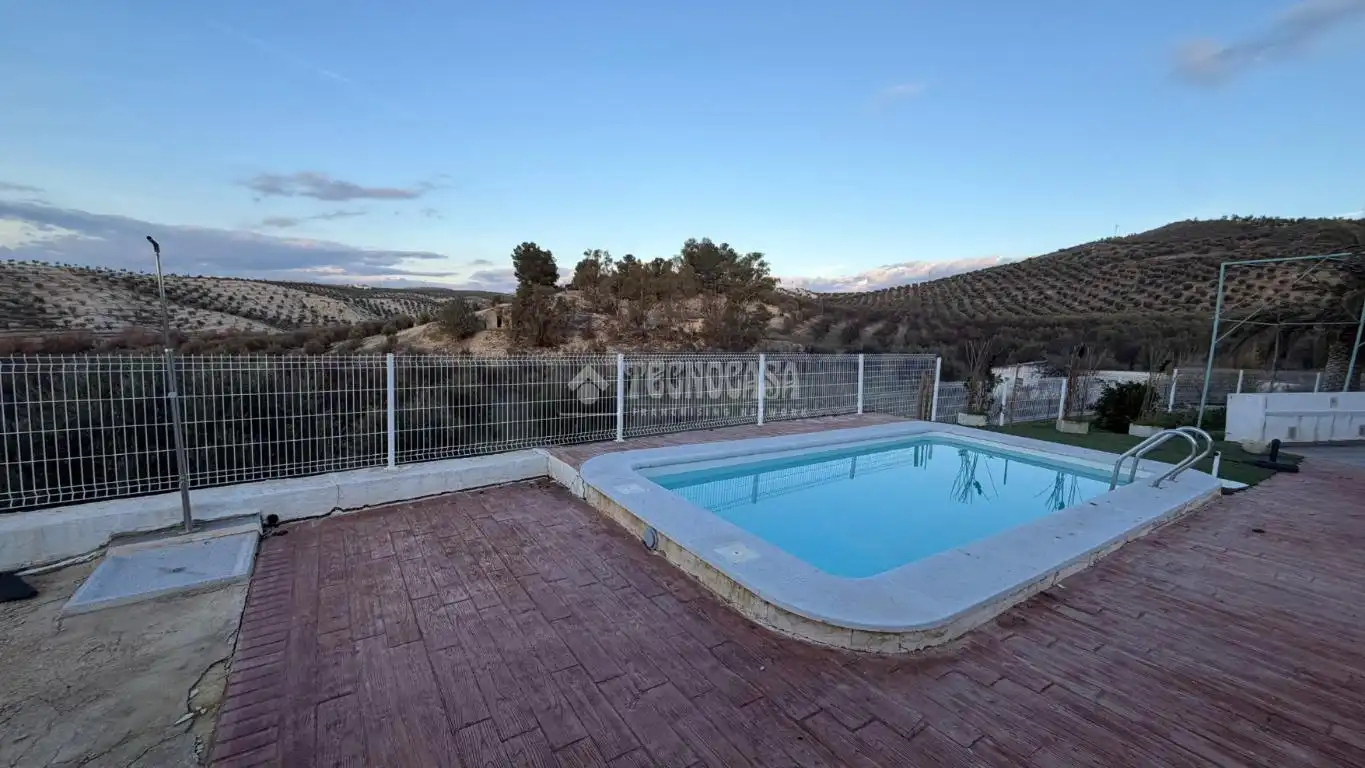 Piscina de Finca rústica en venta en Jaén con Trastero