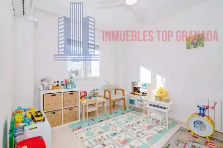 Dormitori de Casa o xalet en venda en Armilla amb Aire condicionat i Calefacció