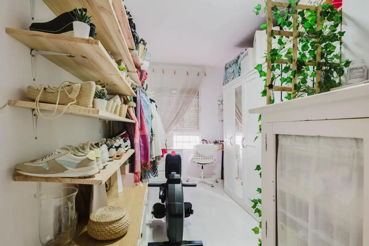 Habitación de Piso en venta en Sevilla con Aire acondicionado, Calefacción y Trastero