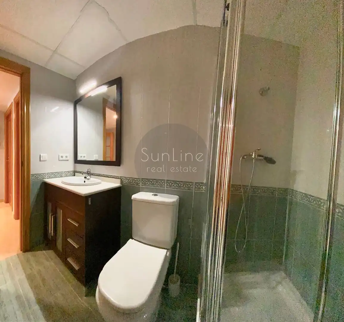Bathroom of Flat for rent in Valencia  with Air Conditioner, Terrace and Storage room