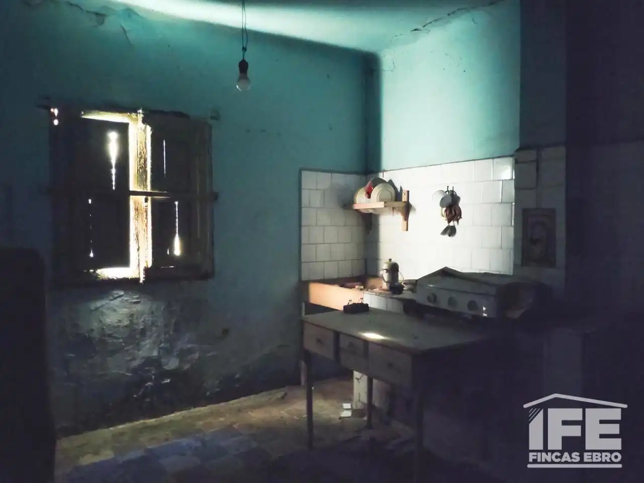 Kitchen of Houses for sale in Grisén  with Private garden