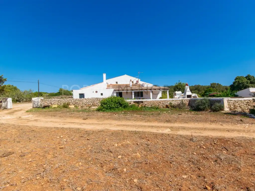 Casa rústica amb piscina en venda a Ferreries poble, imagen 4
