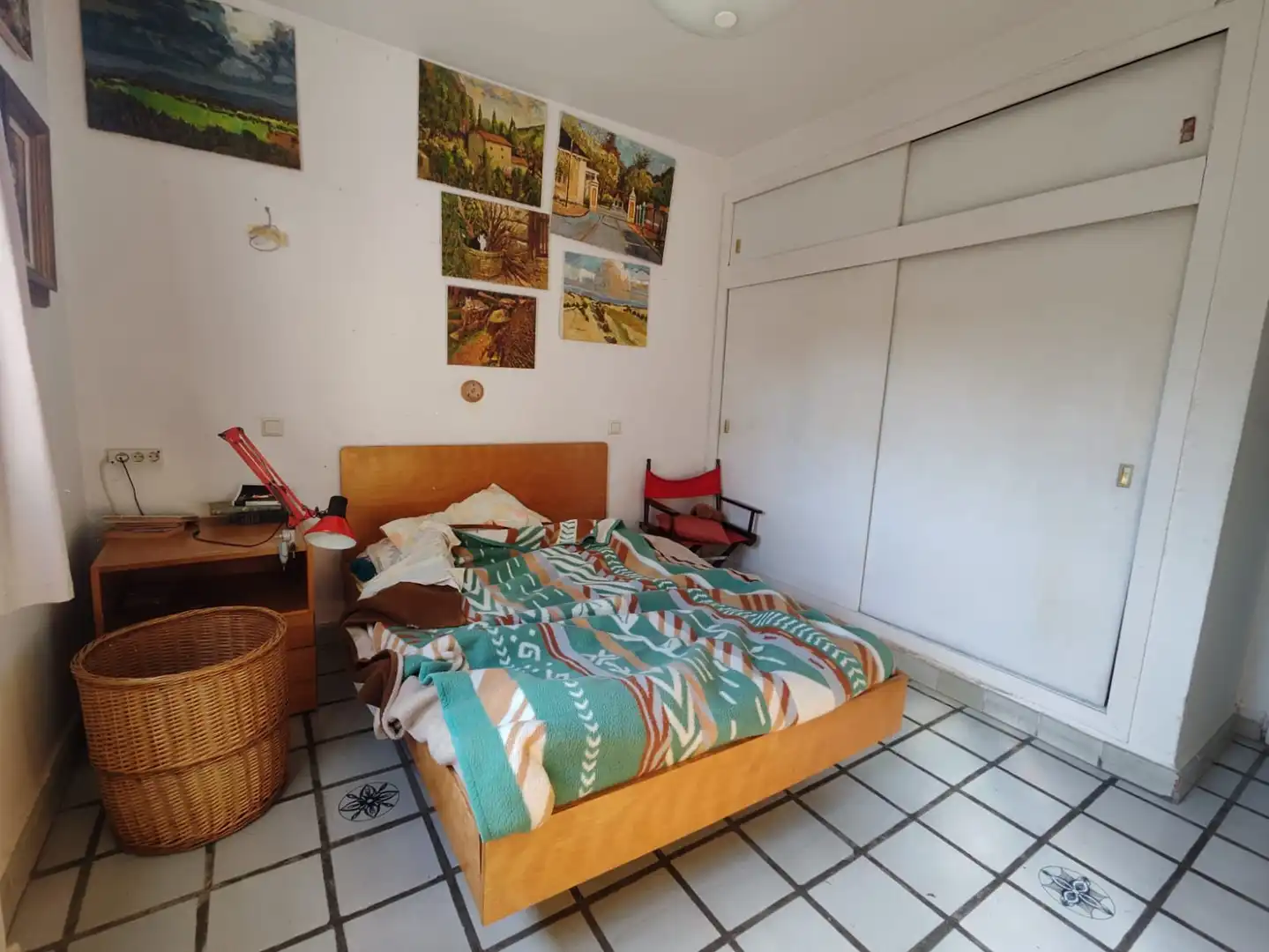 Dormitori de Casa o xalet en venda en Sevilla la Nueva amb Calefacció, Jardí privat i Terrassa