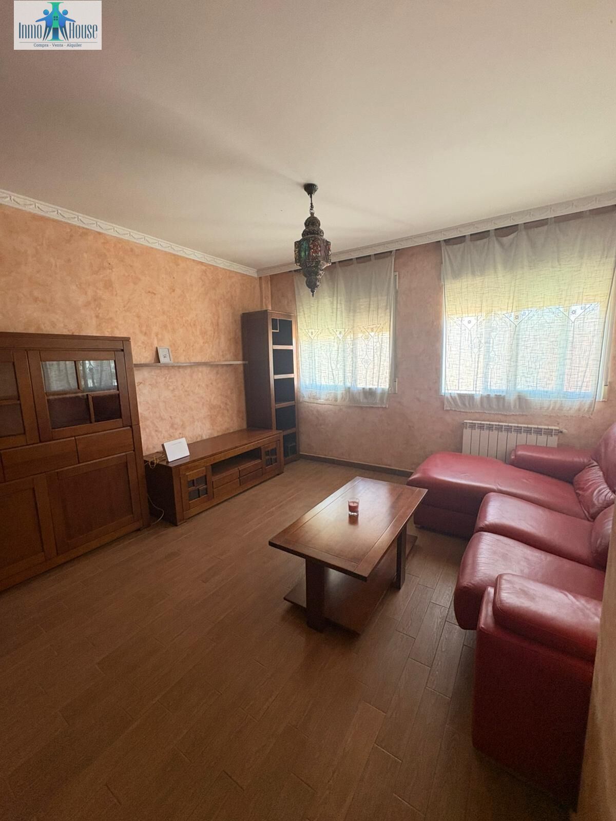 Living room of Single-family semi-detached for sale in  Albacete Capital  with Air Conditioner, Private garden and Terrace