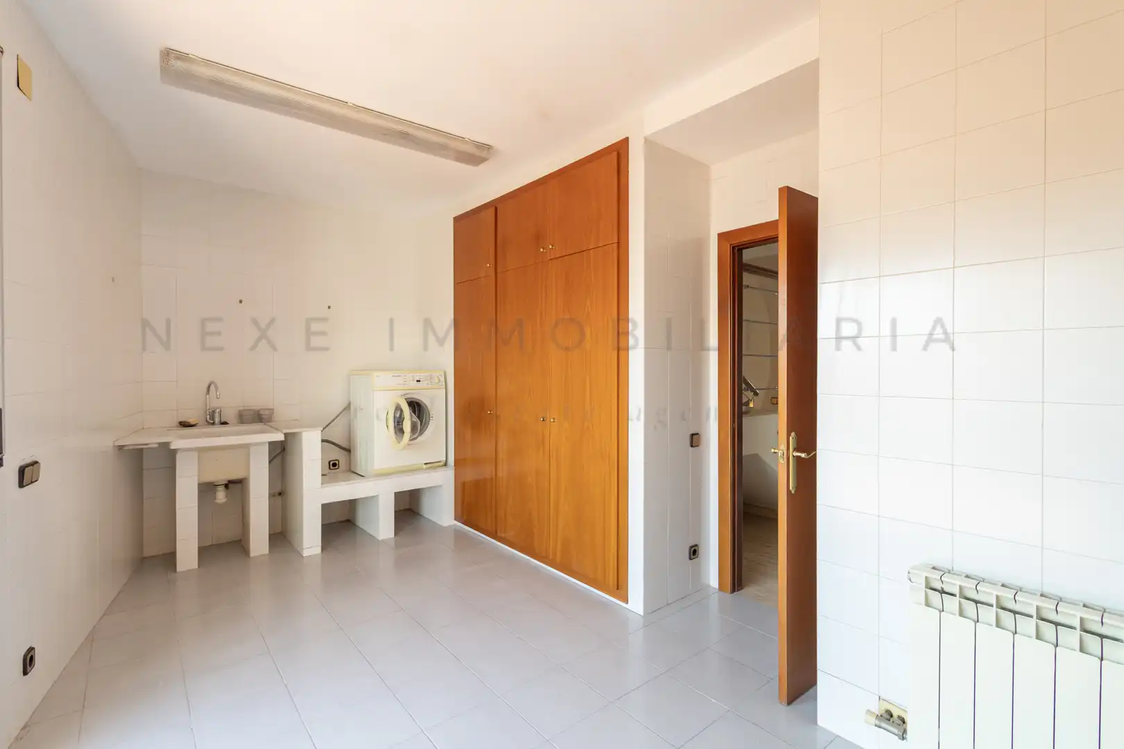Habitación de Casa adosada en venta en Sabadell con Aire acondicionado, Calefacción y Parquet