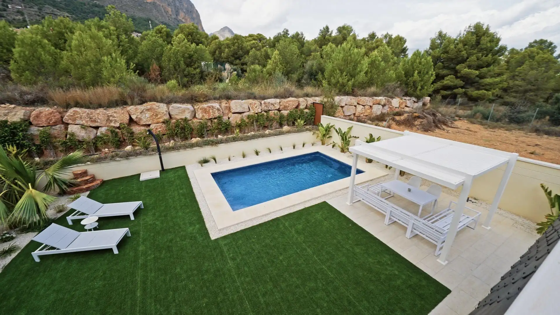 Chalet con piscina en venta en Calle PAU NUMERO 1, imagen 16