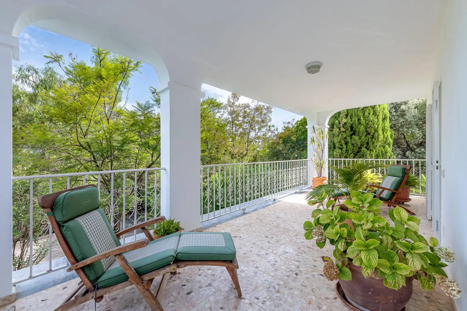 Terrassa de Casa o xalet en venda en Alhaurín El Grande amb Aire condicionat, Calefacció i Jardí privat