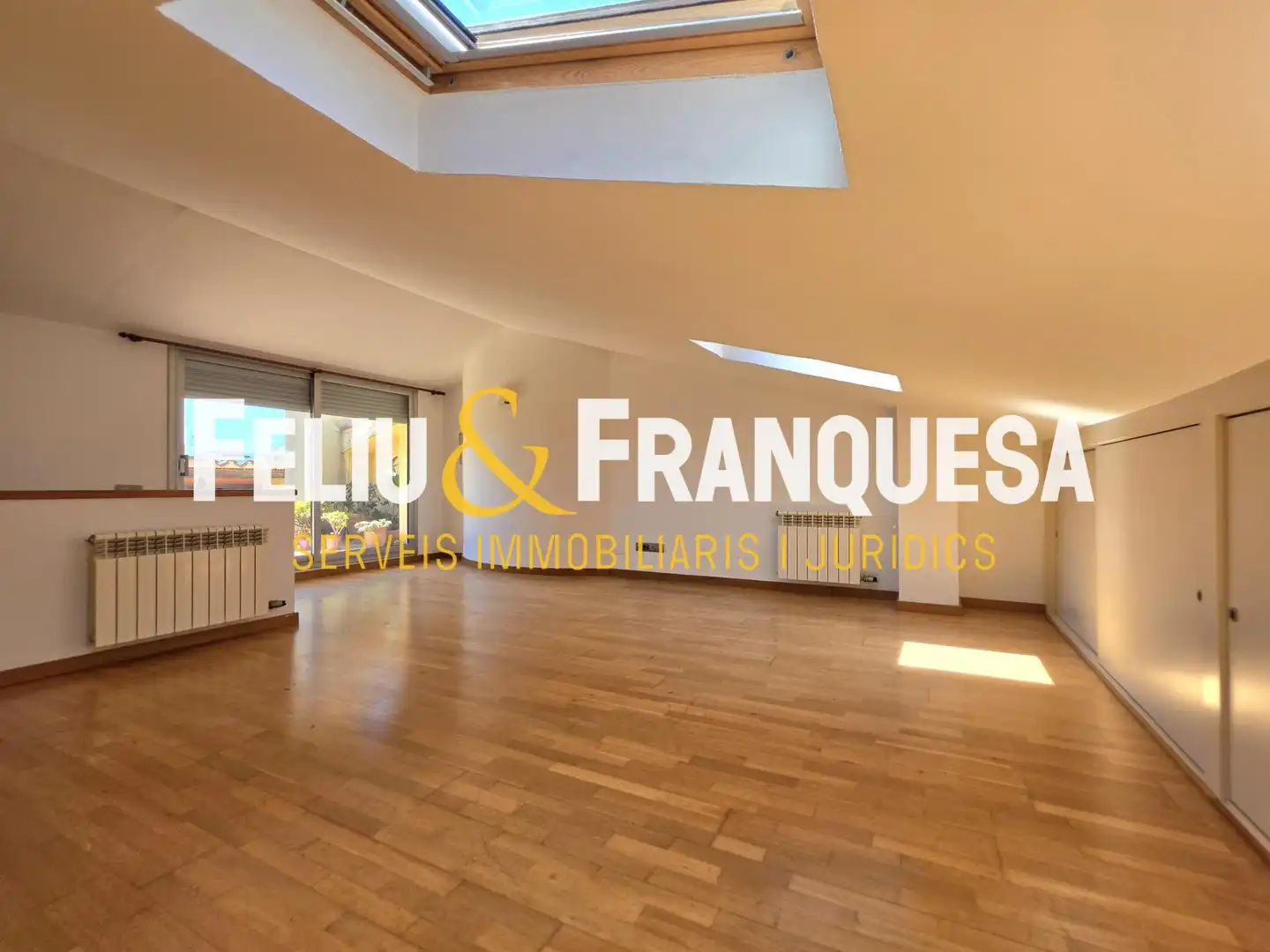 Attic for sale in Sant Cugat del Vallès  with Heating, Terrace and Oven