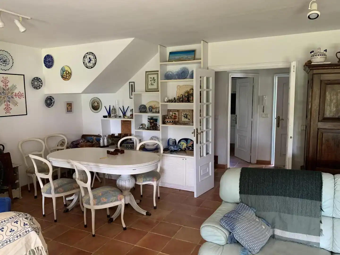 Menjador de Casa o xalet en venda en O Grove   amb Jardí privat, Parquet i Traster