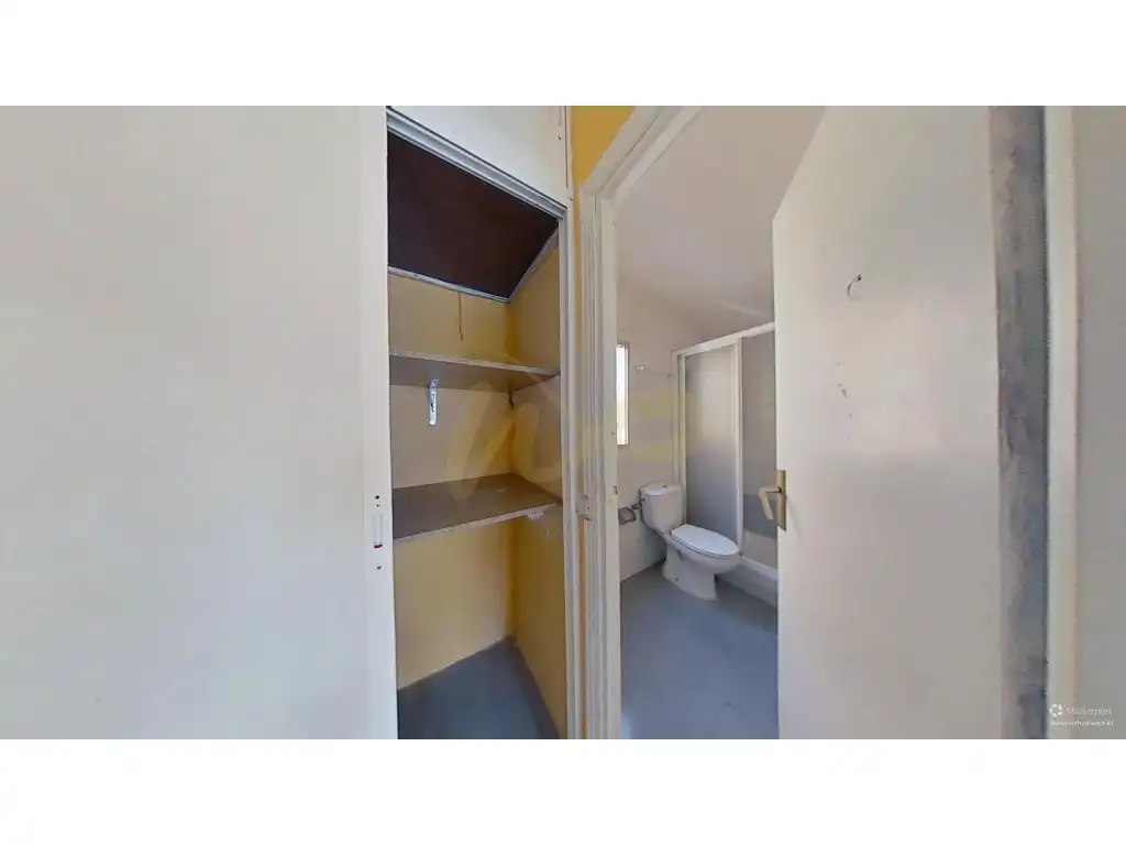 Bathroom of Flat for sale in Móstoles
