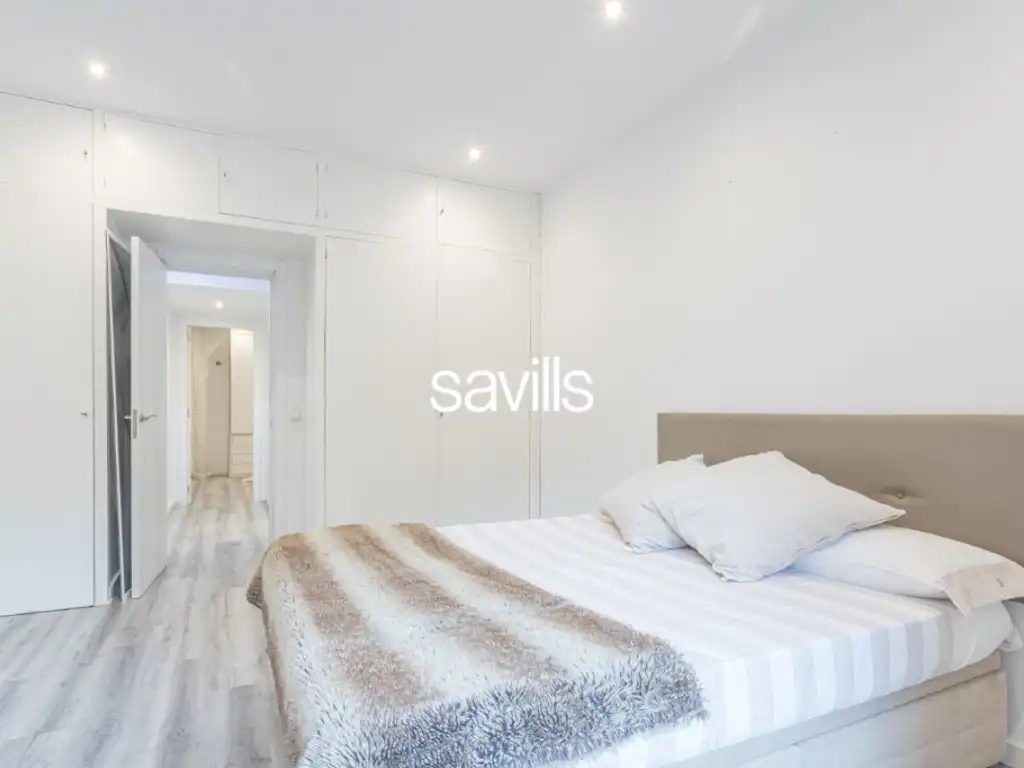 Habitación de Apartamento en venta en Barcelona con Aire acondicionado, Amueblado y Balcón