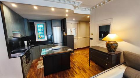 Photo 3 of Flat for rent in Calle la Paz, Ensanche, Vitoria - Gasteiz