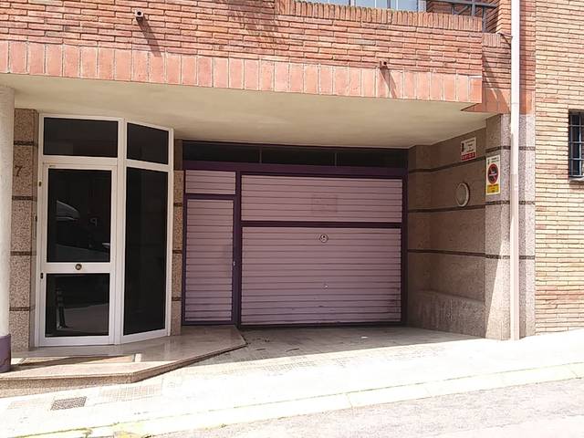 Garaje en Alquiler en Carrer de l'Estació, 7 en Llinars del Vallès