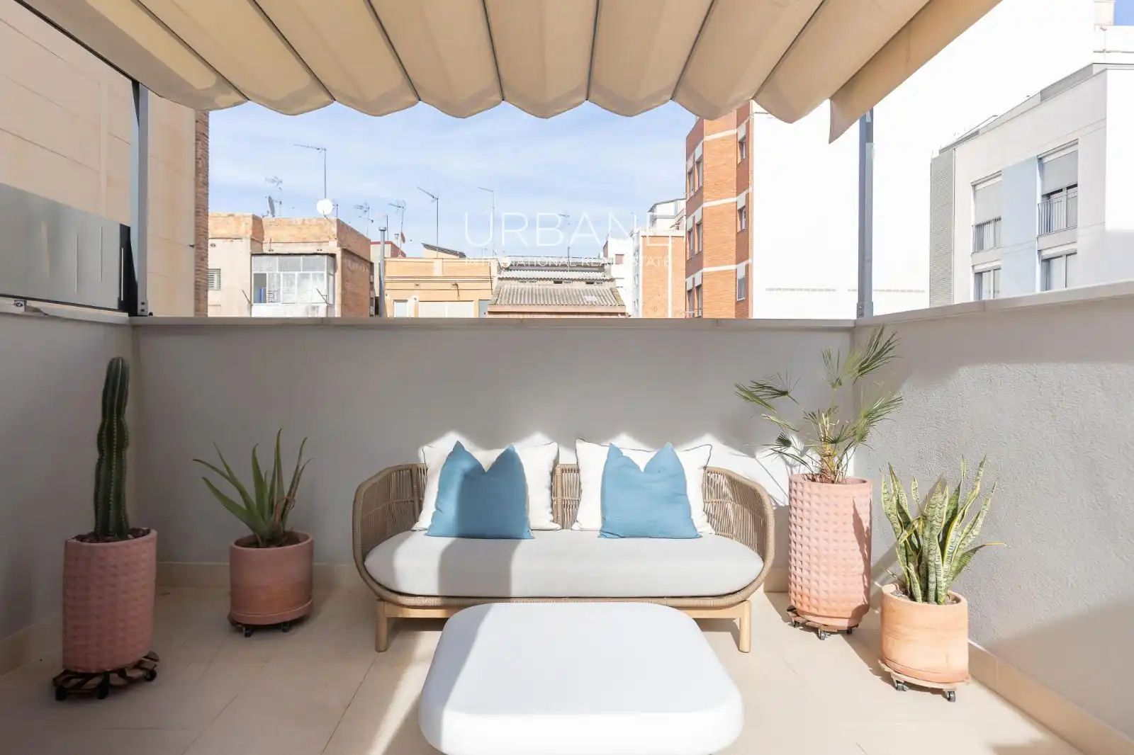 Ático con terraza en venta en Pau Alsina
