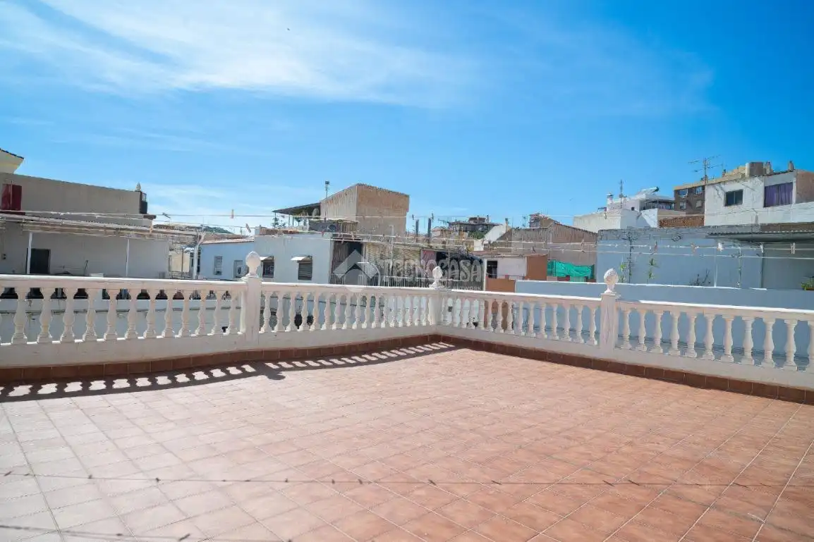 Terrassa de Casa adosada en venda en Motril amb Terrassa