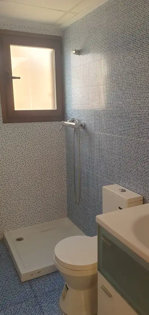 Bathroom of Detached homes for sale in Gandia  with Air Conditioner, Heating and Private garden