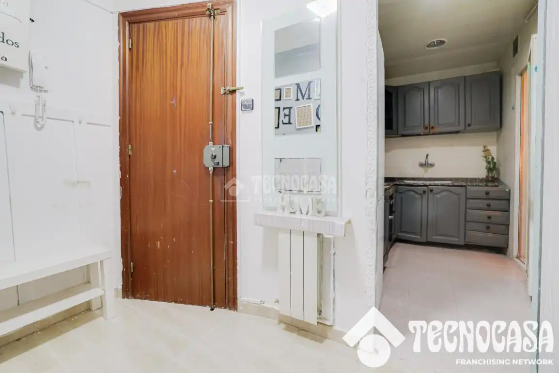 Cocina de Piso en venta en Santa Coloma de Gramenet