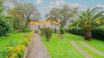 Garden of House or chalet for sale in Villa del Prado  with Air Conditioner, Heating and Private garden