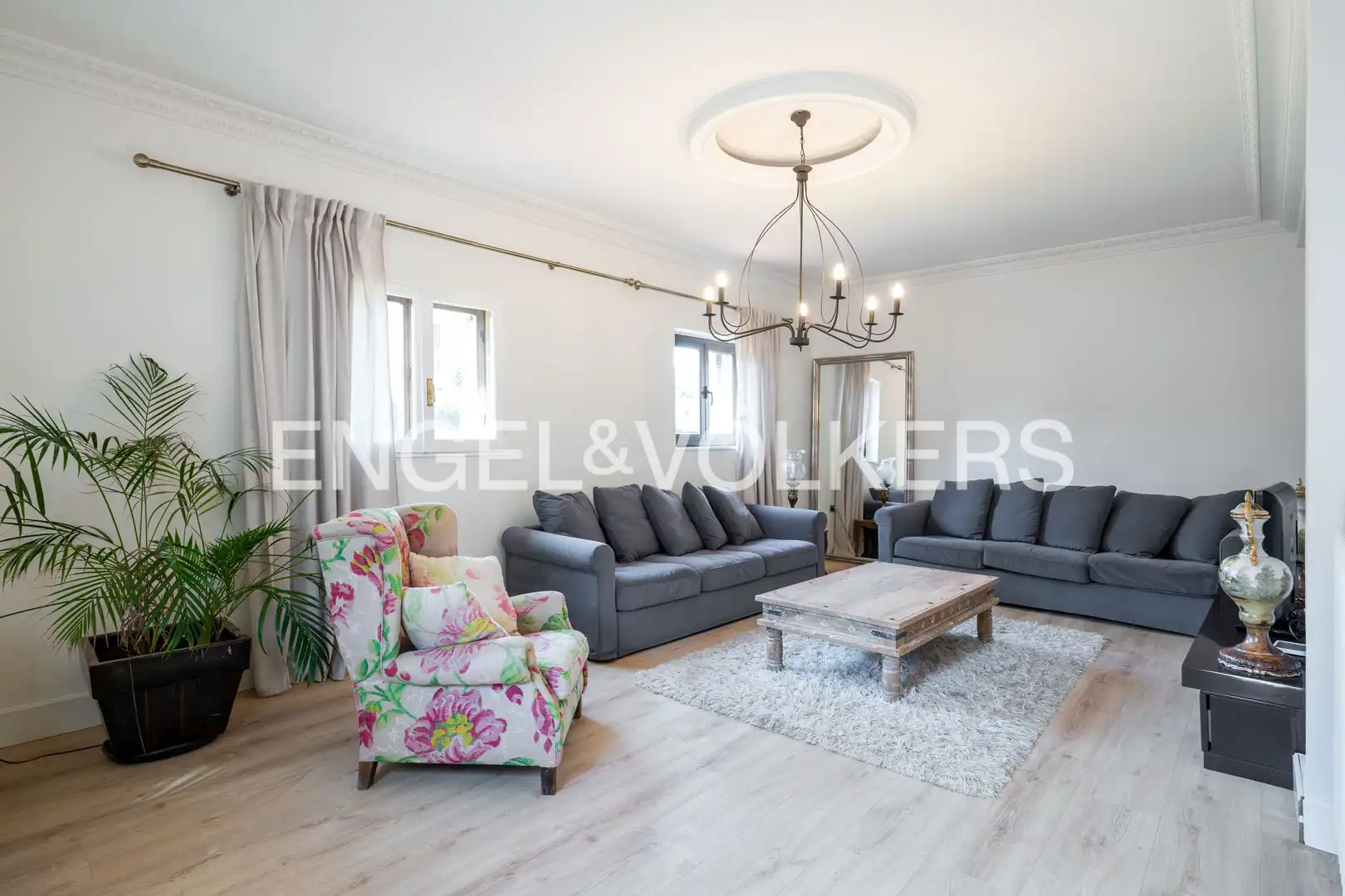 Sala de estar de Casa o chalet de alquiler en Usurbil con Calefacción, Jardín privado y Piscina