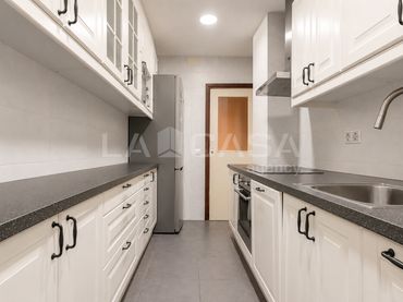 Piso con balcón en venta en Sant Martí