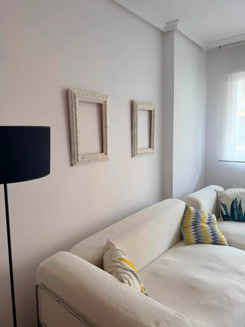 Wohnung zur Miete in Calle la Garoja, Cartes