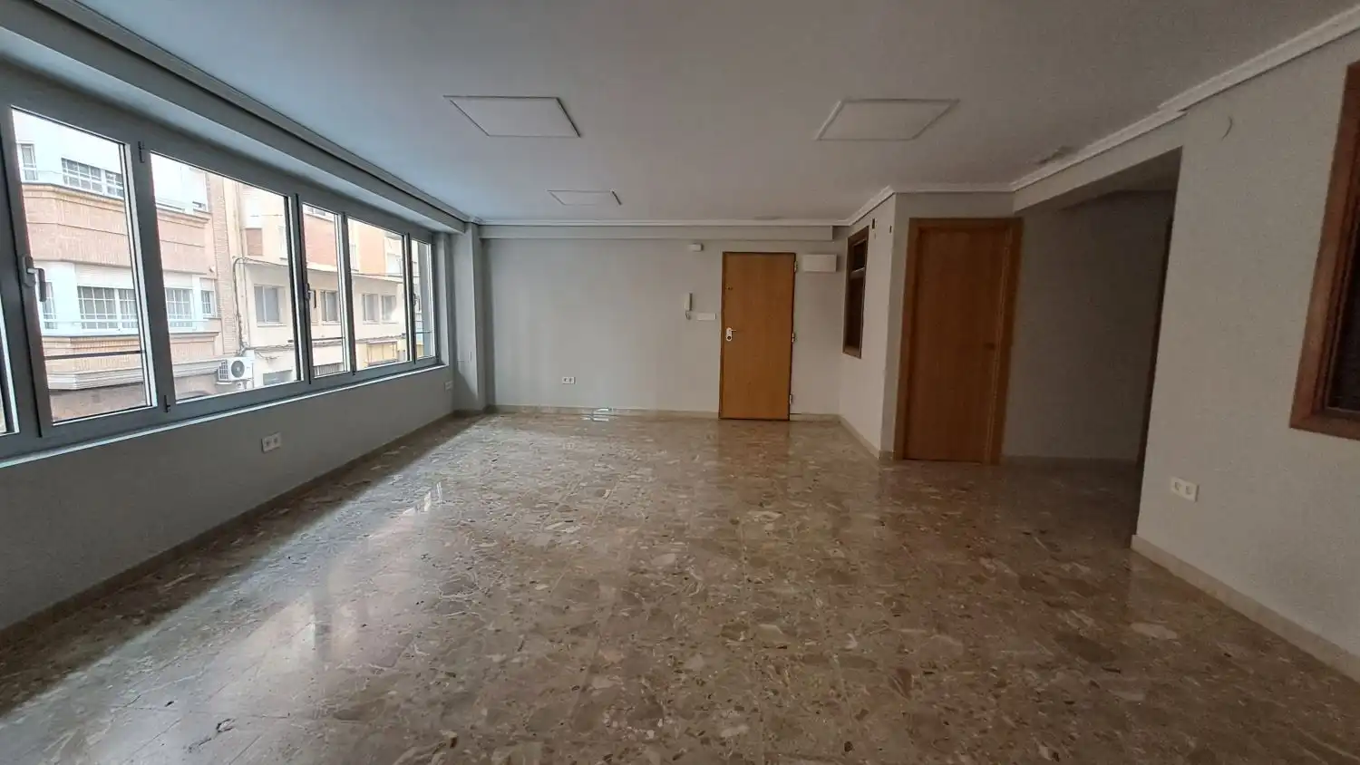 Local comercial de lloguer a Onda, imagen 3