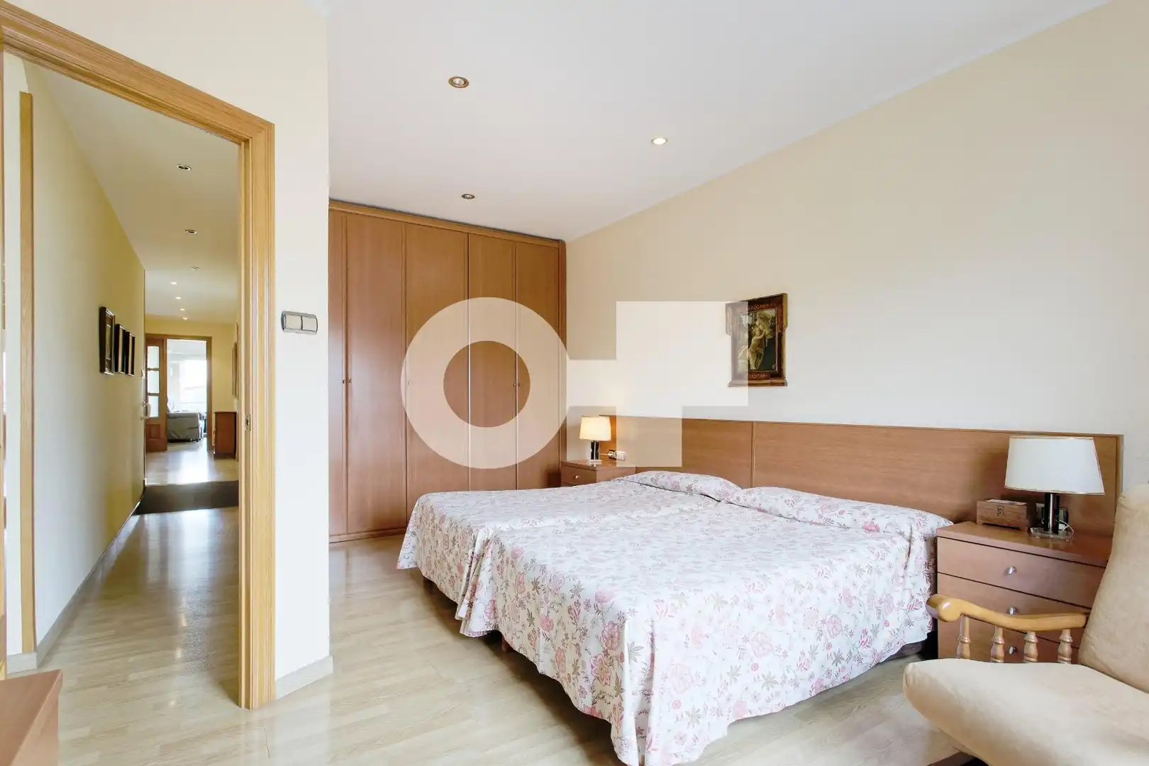 Habitación de Piso en venta en Cornellà de Llobregat con Aire acondicionado, Calefacción y Parquet