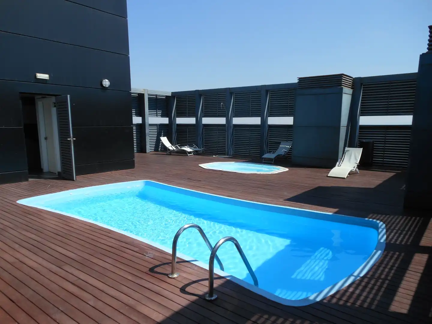 Flat with pool to rent in Calle de Dulce Chacón 37, imagen 2